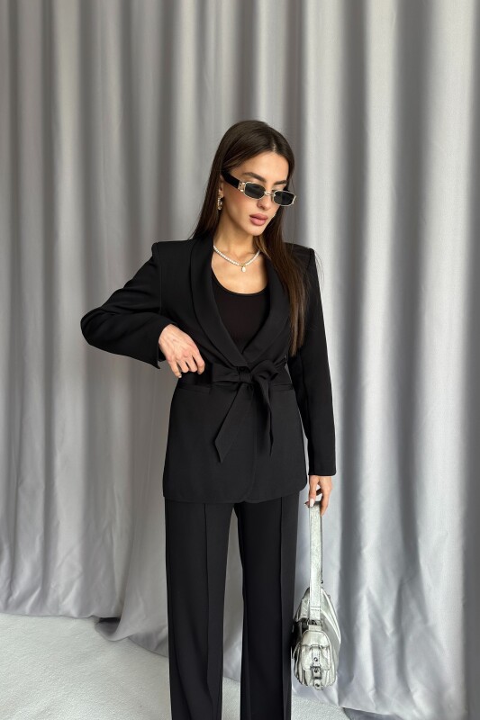 Astarlı Kuşaklı Tek Düğme Blazer Takım - Siyah - 3