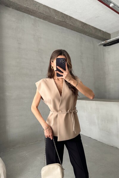Astarlı Önü Düğmeli Bağlamalı Yelek - Bej - MAT Collection