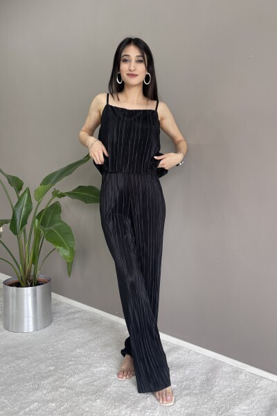 Ayarlanabilir Askılı Piliseli Tulum - Siyah - MAT Collection