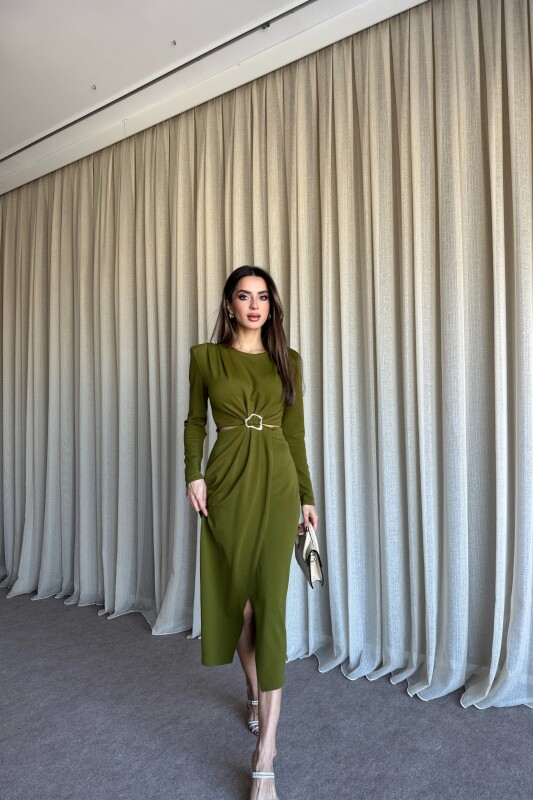 Beli Kesik Toka Detaylı Vatkalı Yırtmaçlı Elbise - Olive - 2