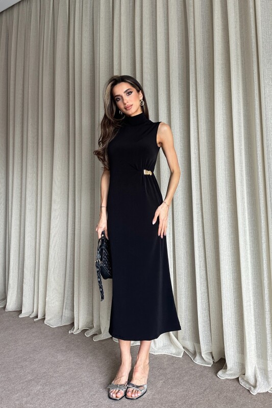 Boğazlı Yanı Büzgülü Toka Detaylı Elbise - Siyah - 3