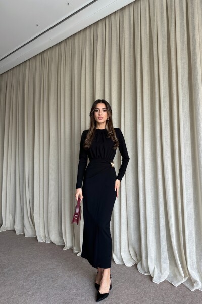 Büzgülü Toka Detaylı Kruvaze Kapamalı Uzun Elbise - Siyah - 2