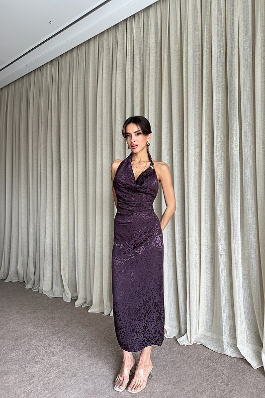 Degaje Yaka Sırt Dekolteli Jakarlı Elbise - Mor - 1