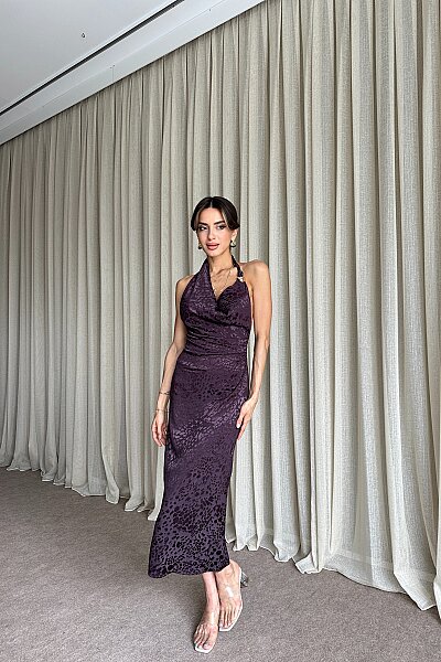 Degaje Yaka Sırt Dekolteli Jakarlı Elbise - Mor - 2