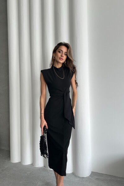 Dik Yaka Belden Bağlama Detaylı Elbise - Siyah - 3