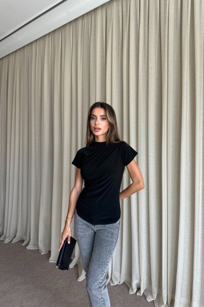 Drapeli Kısa Kollu Bluz - Siyah - MAT Collection