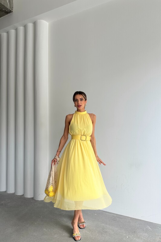 Halter Yaka Astarlı Kemerli Elbise - Sarı - 2