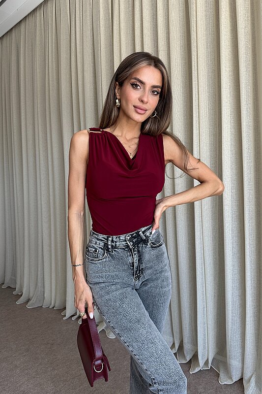 Kolsuz Degaje Yaka Tokalı Bluz - Bordo - 2