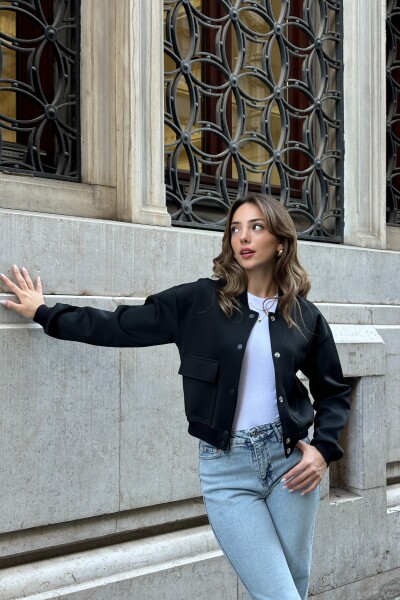 Önü Cepli Çıtçıtlı Ceket - Siyah - MAT Collection