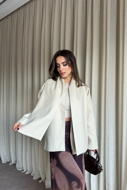 Şal Detaylı Astarlı Kaşe Kaban - Bej - 3