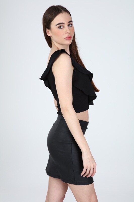 Siyah Askılı Tek Omuzu Fırfırlı Crop Bluz - 3