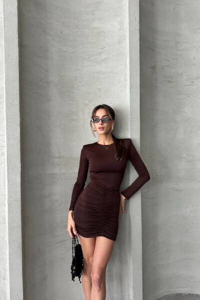 Vatkalı Büzgü Detaylı Elbise - Acı Kahve - 3